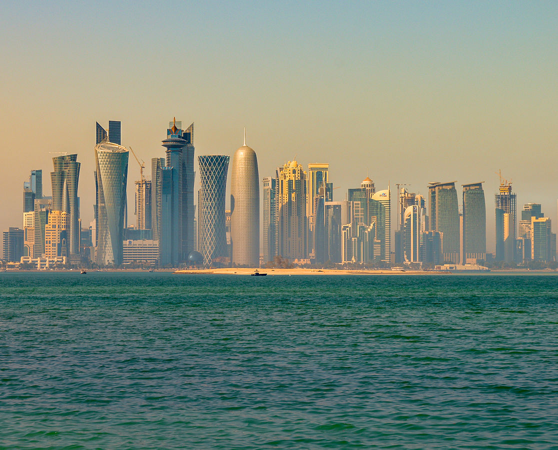 1116px-Doha_skyline_in_the_morning_(12544910974)